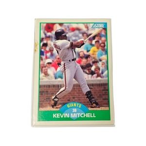 1989 Score - #39 Kevin Mitchell, San Francisco Giants